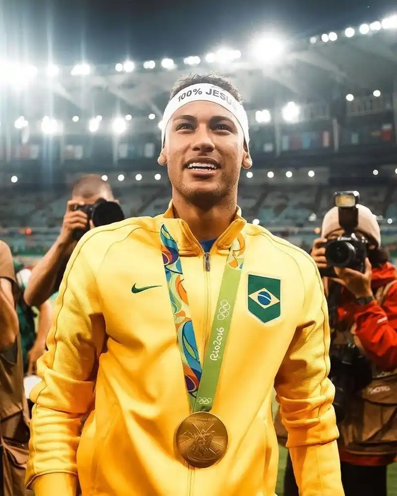 游泳进校园 游泳进校园